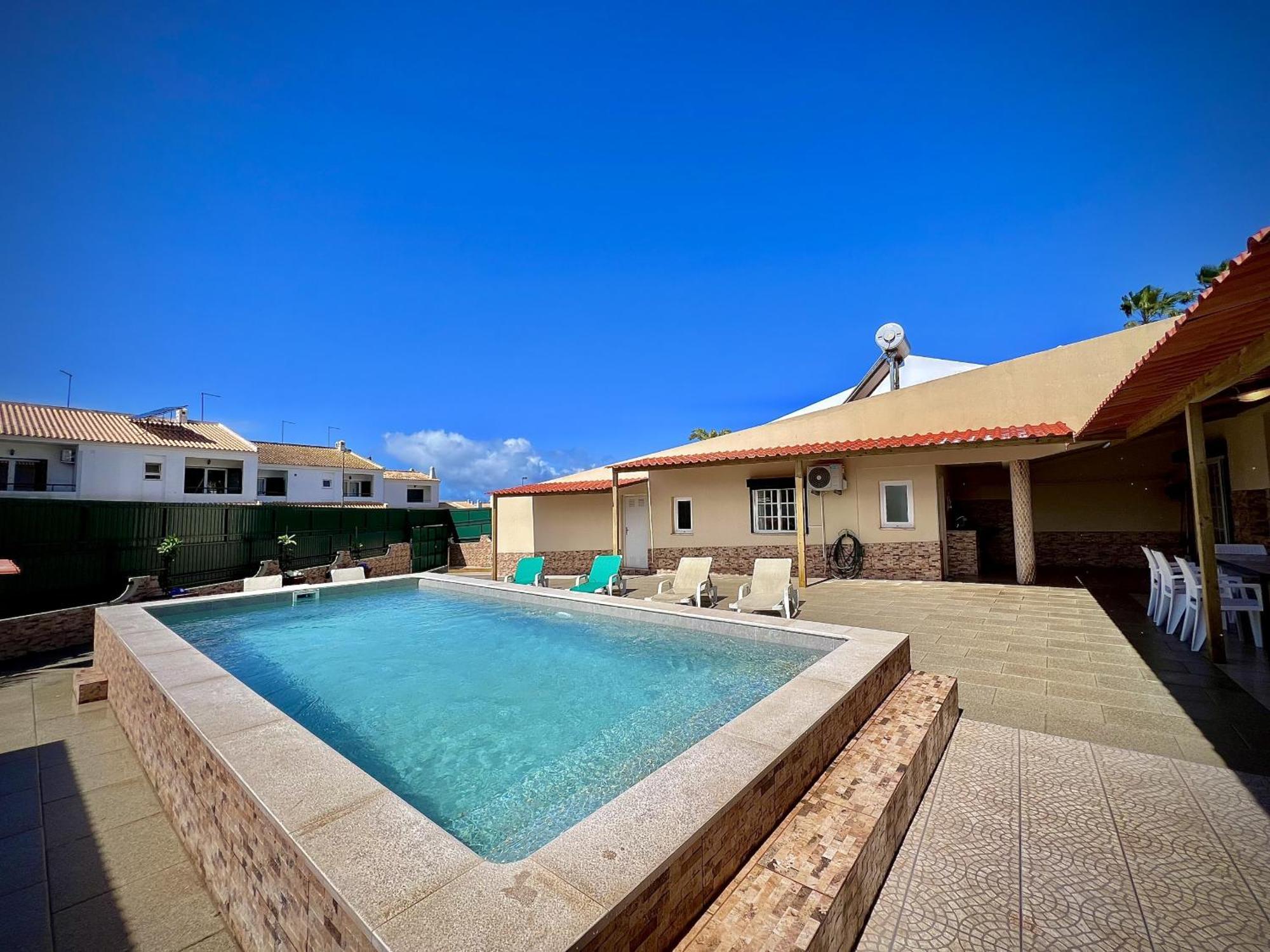 Albufeira Summer Villa 2 With Pool By Homing エクステリア 写真