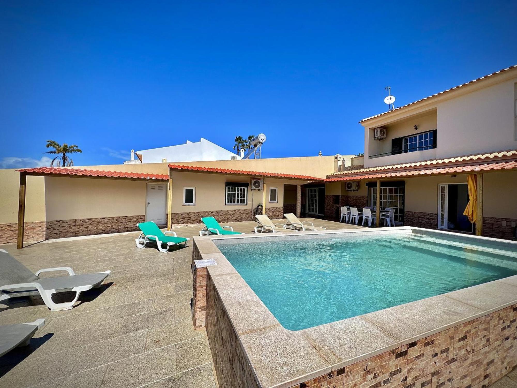 Albufeira Summer Villa 2 With Pool By Homing エクステリア 写真